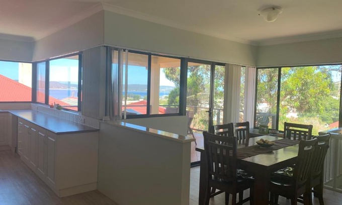 Albany Apartment | Scenic Views on Spencer: Family and Accessibility Friendly