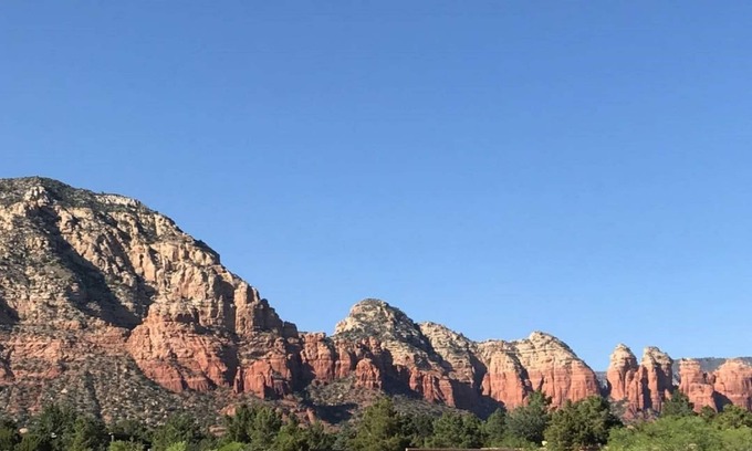 West Sedona House | Experience Breathtaking Red Rock Views & Modern Comfort