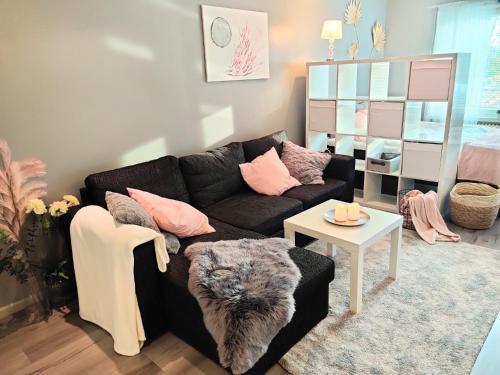 Pori Apartment | Cozy One-Bedroom in Porii - Guest Rated 9.1/10