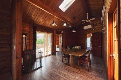 Kita Ward House | Pet-Friendly Villa Wan Hamana with Pool & Family Fun