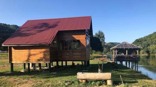 Republika Srpska House | Discover Vikendica Na Plivi: Oceanfront Retreat Awaits