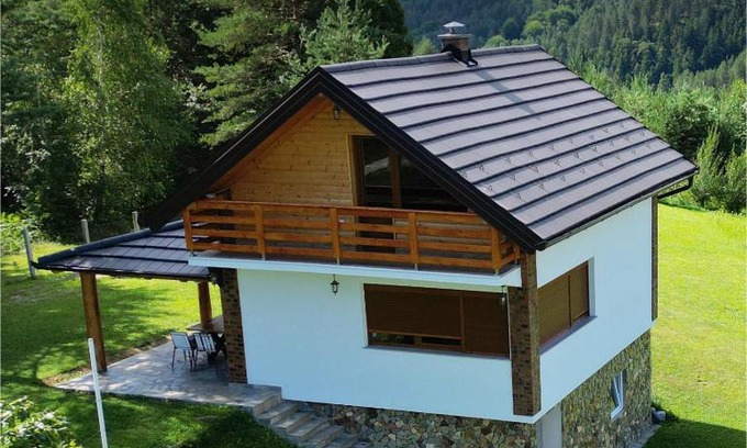 Bosnia House | Pet-Friendly Vikendica Stevanovic with Perfect 10 Rating