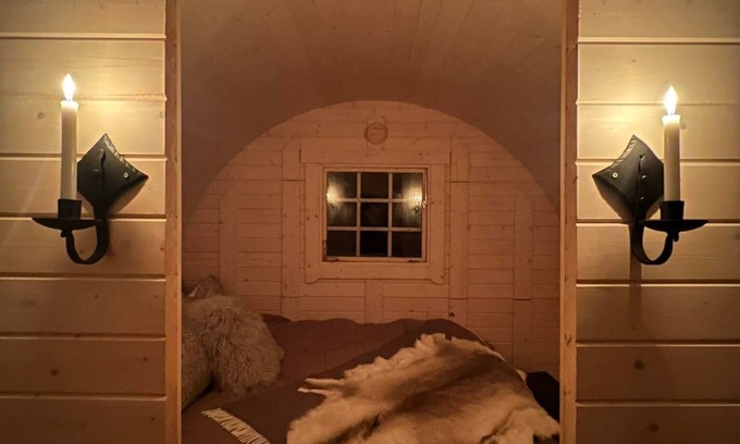 Kaiata Cabin | Relax at Viking Hut Frigg: Rainforest Retreat with Hot Tub