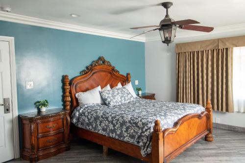 Ventura Hotel | Pet-Friendly Stay at Viking Motel in Ventura, Rated 7.3/10