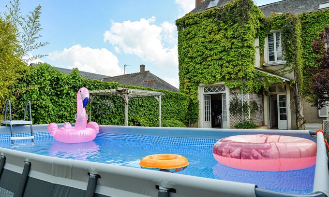 Chateau-Gontier Villa | Villa Château Gontier: Ocean View & Private Pool Awaits
