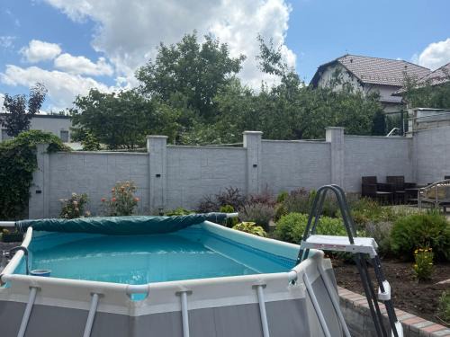 Moldova Apartment | Cozy Vila with Terrace - Perfect for Families and Pets