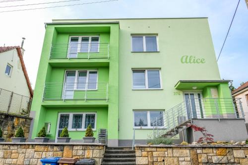 Luhacovice Apartment | Vila Alice: Pet-Friendly Getaway with Perfect 10 Rating