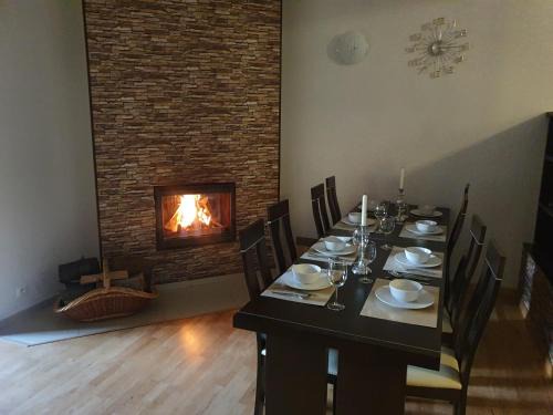 Drienica Villa | Discover Vila Almini Drienica Lysa - 4-Star Pet-Friendly Retreat