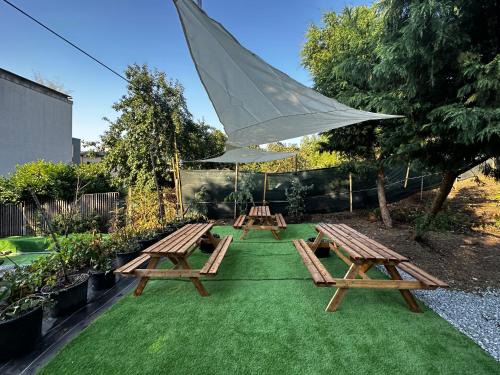 Cluj-Napoca House | Pet-Friendly Vila Ana 2 Untold with Breakfast & Kitchen