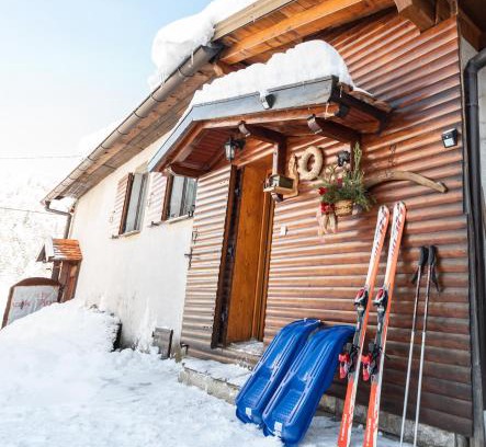 Mrkopalj Ski Chalet | Relaxing Vila Carmen: Wellness Retreat with Spa & Hot Tub