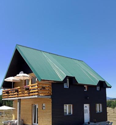 Zabljak Bed & Breakfast | Vila Danida: Guest Rated 10/10 with Family-Friendly Amenities