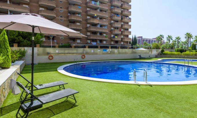 Marina d'Or Apartment | Oceanfront Vila de Oropesa X with Pool and Spa Amenities