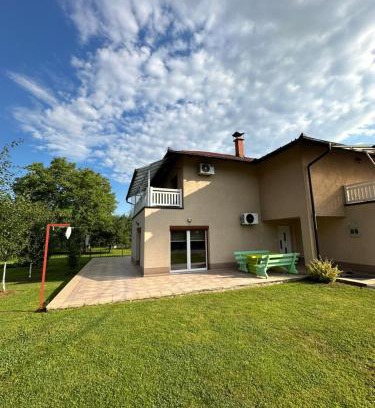 Semizovac Villa | Family-Friendly Retreat at Vila Kulo Awaits You