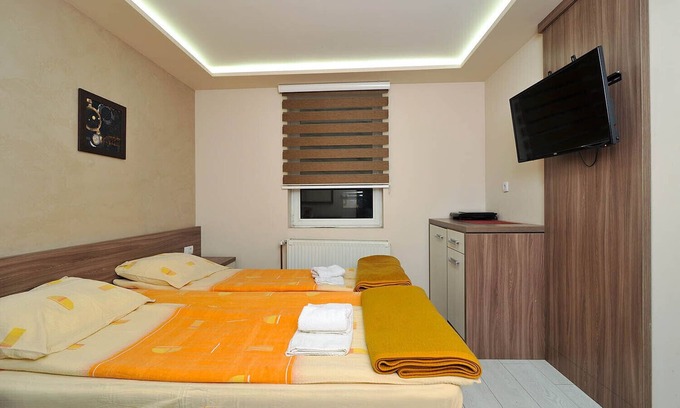 Zlatibor Villa | Discover Vila Mina: Family-Friendly Stay with Breakfast