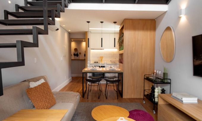 Moema Apartment | Vila Nova Conceição: Poolside Retreat with Family-Friendly Amenities