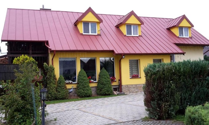 Liptovska Tepla House | Explore Vila pri Váhu: Family-Friendly Retreat with Pool