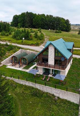 Zabljak Ski Chalet | Exceptional Vila Tea Durmitor: Family-Friendly Retreat