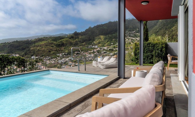 Calheta Villa | Vila Venusta – Tranquility and Views, in Calheta