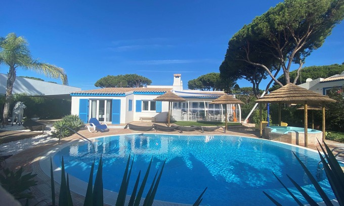 Quarteira Villa | Charming Vilamoura Villa with Heated Pool & Ocean View