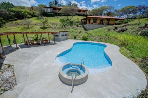 Vilcabamba House | Cozy Vilcabamba House with Pool & Child-Friendly Features