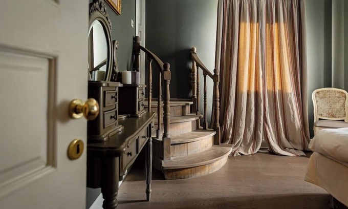 Sinaia Villa | Inviting Vilegiatura Guesthouse with Fireplace & Sauna