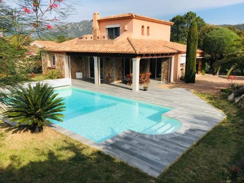 Pinarellu Villa | Experience Villa Ste Lucie de Porto Vecchio - Pet Friendly Stay