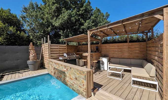 Villelongue-de-la-Salanque Villa | Villa de Standing - Heated pool