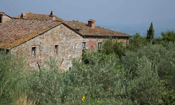 Civitella in Val di Chiana Villa | Experience a Tranquil Getaway at Our Arezzo Villa