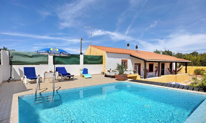 Silves Villa | Villa "Casa Bril" with Private Pool & Family-Friendly Amenities