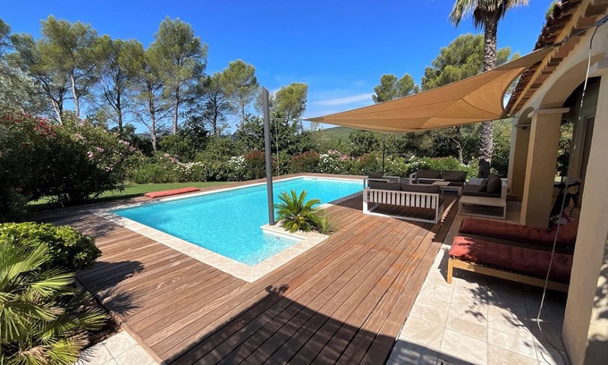 Cuers House | Villa with Pool Just 25 Minutes from the Coast