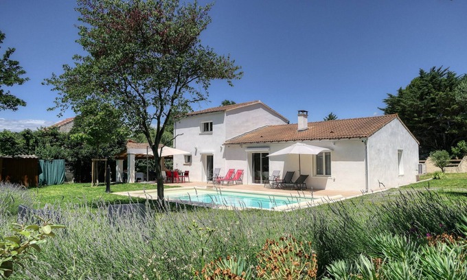 Montsegur-sur-Lauzon Villa | Idyllic Villa in Provence with Heated Pool & Ocean Views