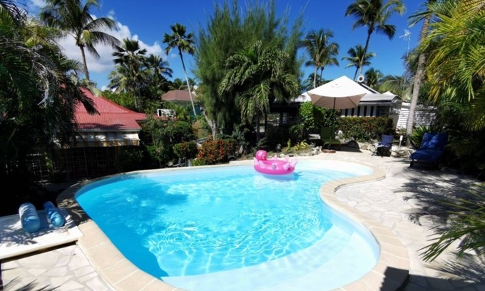 Saint-Francois Villa | Family-Friendly Villa in St François with Private Pool