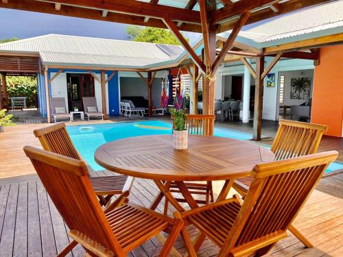 Saint-Francois Villa | Elegant Villa in Saint Francois with Private Pool & High Ratings