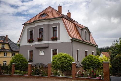 Kamienna Gora House | Villa 1913: Guest Rated Perfect, Family-Friendly Amenities