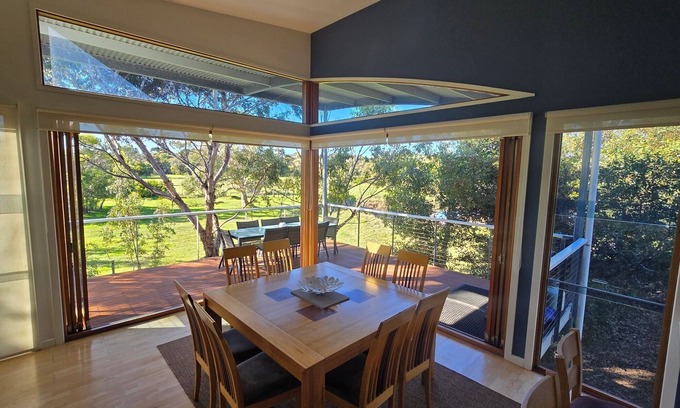 Normanville Villa | Experience Villa 2 at South Shores Resort, Oceanfront Retreat