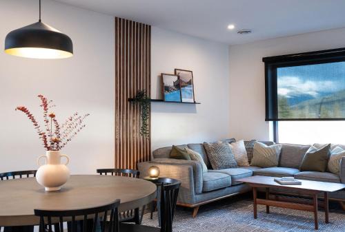 Revelstoke Apartment | Family-Friendly Villa 23 Cabot Peaks: Guest Rated 10/10