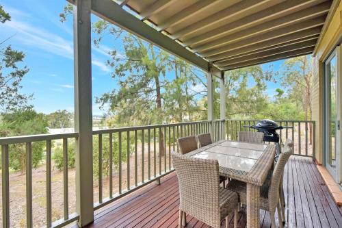 Pokolbin Villa | Family-Friendly Villa 2br Frambois in Cypress Lakes Resort