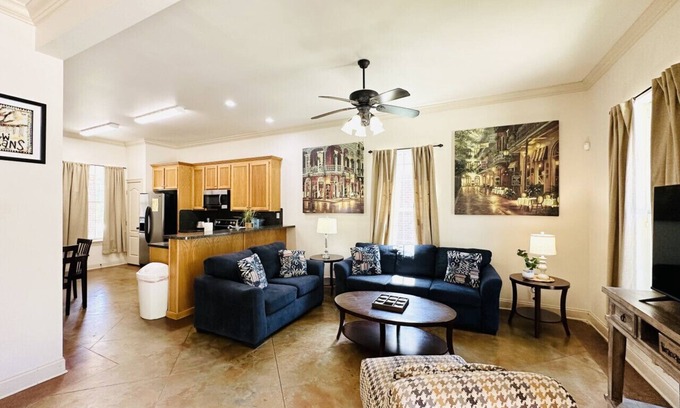 Pine Grove Apartment | Pet-Friendly Villa 3 Townhouse in Tickfaw – Guest Rated 9.8