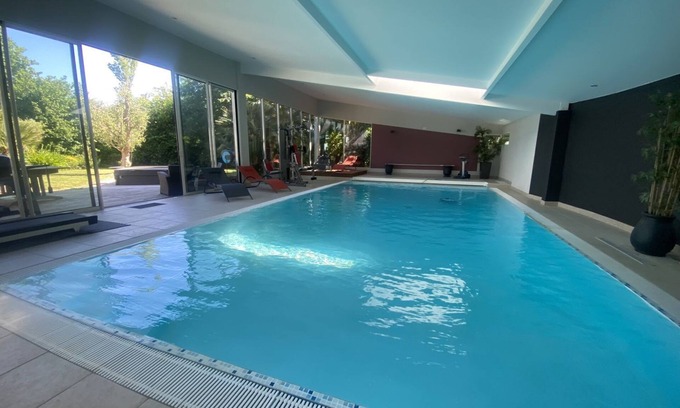 Saint-Renan Villa | Villa with Indoor Pool, Spa & Fitness Just 10 Min from Beach