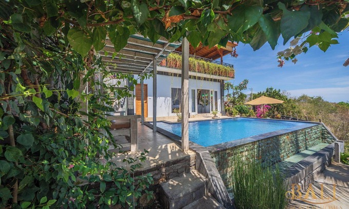 Temukus Villa | Villa(3BR) in the Sing Sing hills! Free Breakfast!