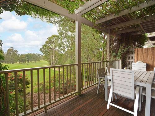 Pokolbin Villa | Relaxing 4-Star Villa 3br Margarita at Cypress Lakes Resort
