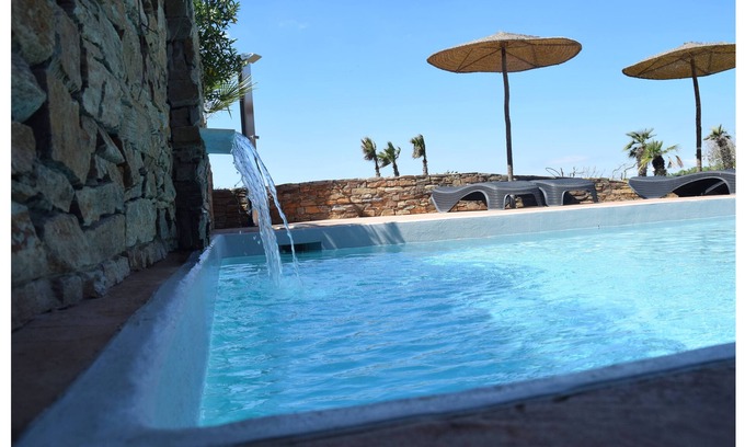 Palau-Saverdera Villa | Idyllic Villa with Pool, Steps from the Sea and Roses