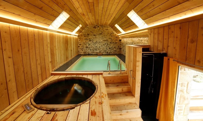 Peumerit Villa | Villa 4 Etoiles Avec Piscine Intérieur Chauffée et SPA