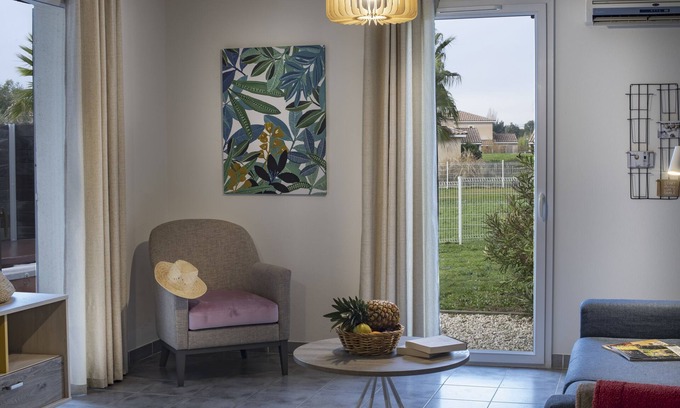 Fabregues Villa | Elegant Villa with Pool and Ocean View for 6-8 Guests
