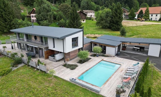 Gerardmer Villa | Villa 4 Saisons: Indulge in Poolside Relaxation & Spa