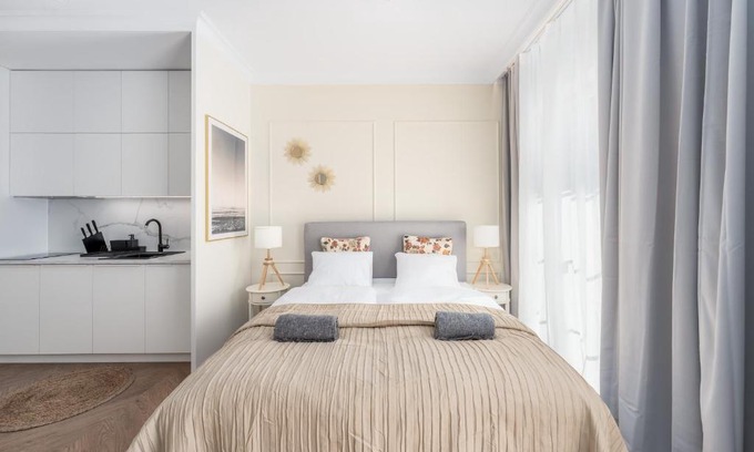 Swinoujscie Apartment | Villa 44: Oceanfront Retreat with Stellar Guest Ratings