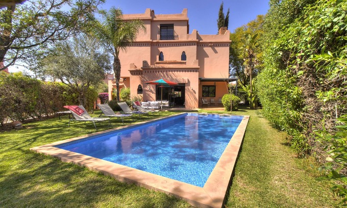 Bab Atlas Villa | Impressive 5-Bedroom Villa with Garden & Private Pool