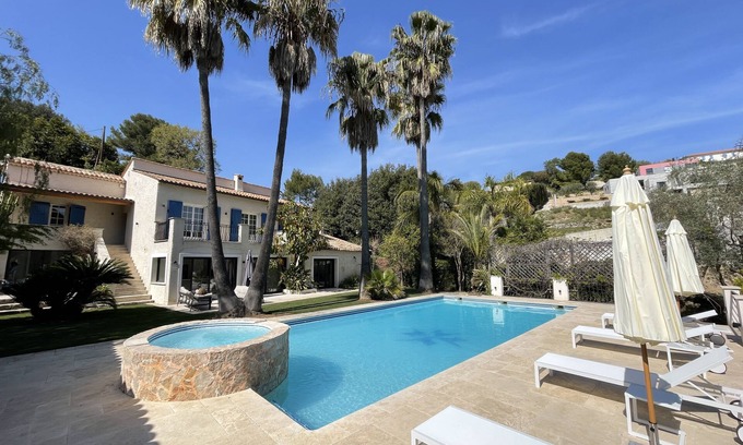 Vallauris Villa | Villa 603: Your Ideal Retreat with Ocean View & Pool