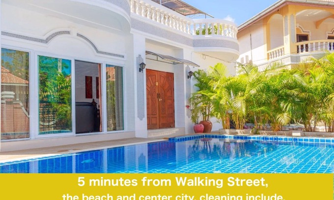 South Pattaya Villa | Exceptional Villa with 7 Bedrooms near Beach & Walking Street