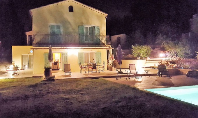 Les Maillans Villa | Relaxing Villa for 8 with Pool & Ocean Views, Near Beaches